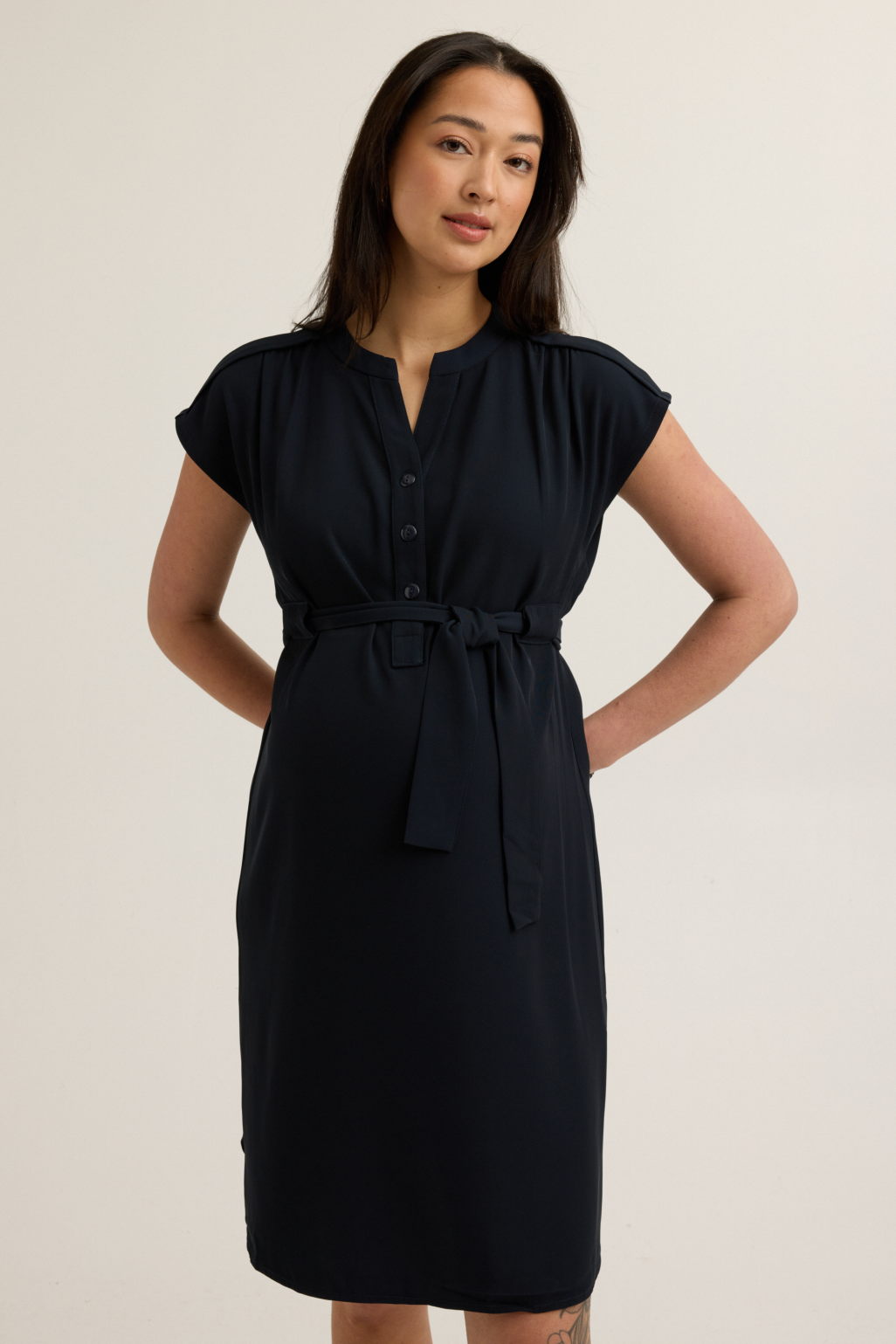 Belted Woven Maternity Work Dress (Navy) | CARRY