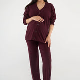 An elevated take on a jersey pant that you’ll wear everywhere. Made in our soft yet structured rib knit, with a high rise waist and full-length straight leg. Your new go-to pant for pregnancy and beyond.