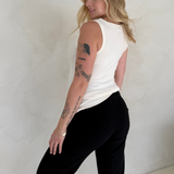 Relaxed Wide-Leg Trouser