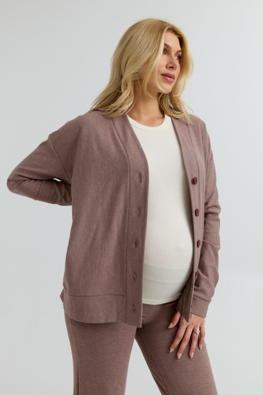 Cozy Fleece Relaxed Maternity Cardigan (Mocha) | CARRY