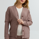 Cozy Fleece Relaxed Maternity Cardigan (Mocha) | CARRY