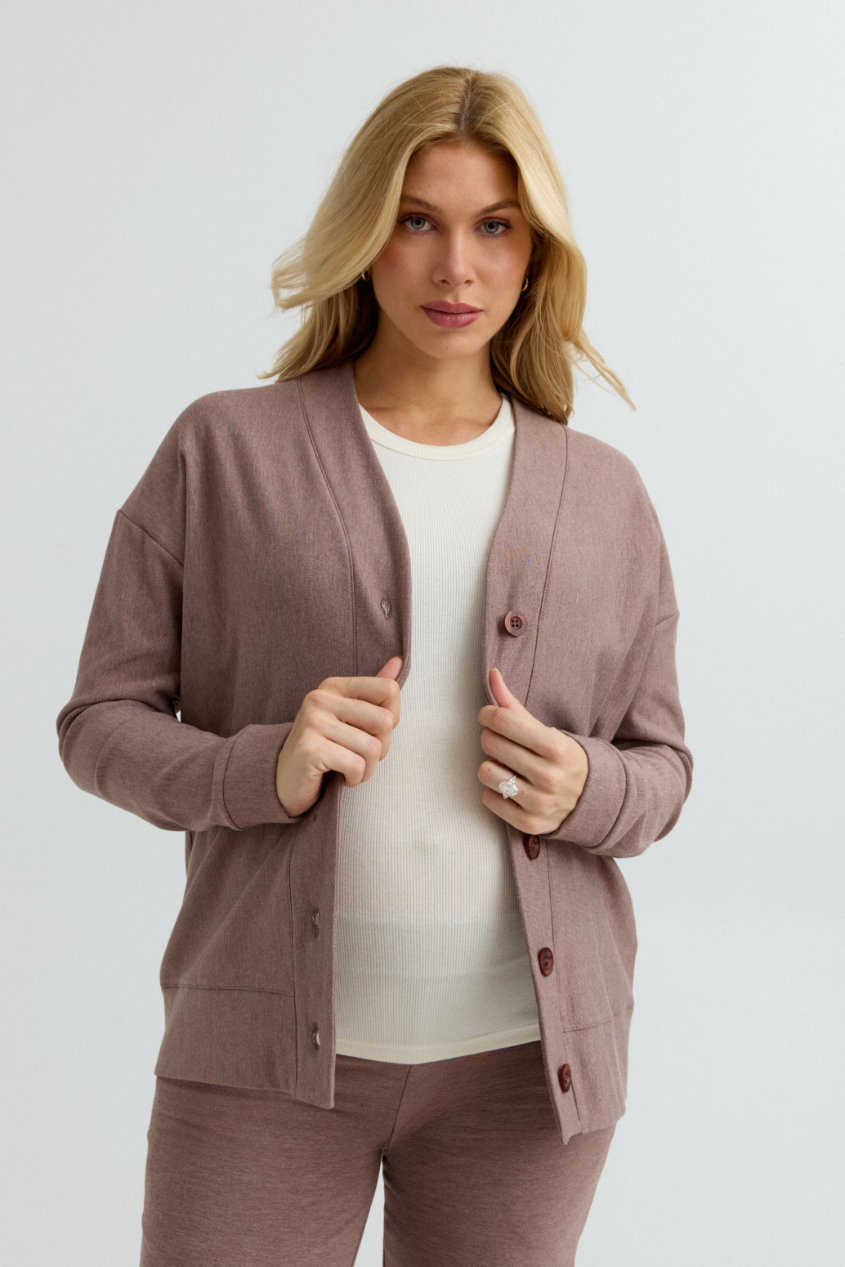 Cozy Fleece Relaxed Maternity Cardigan (Mocha) | CARRY