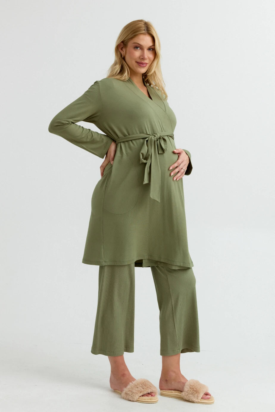 Bamboo Classic Maternity Robe (Sage Green) | CARRY