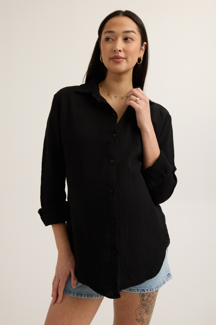 Airy Cotton Maternity Shirt (Black) | CARRY