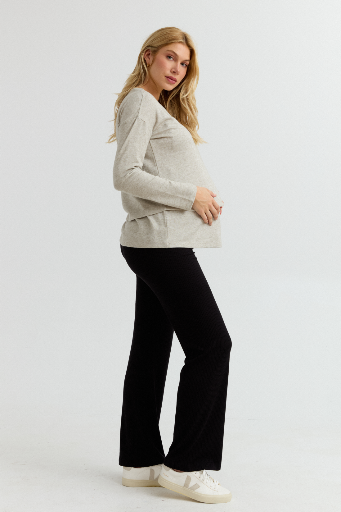 Layered Knit Nursing Top (Oatmeal) | CARRY Canada