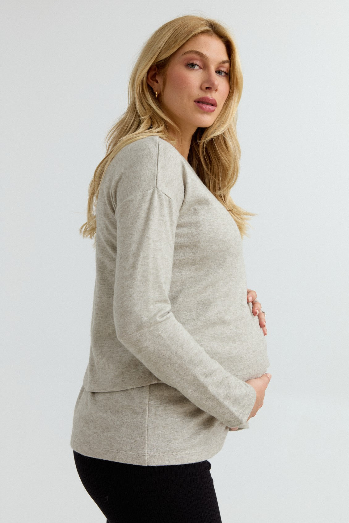 Layered Knit Nursing Top (Oatmeal) | CARRY Canada