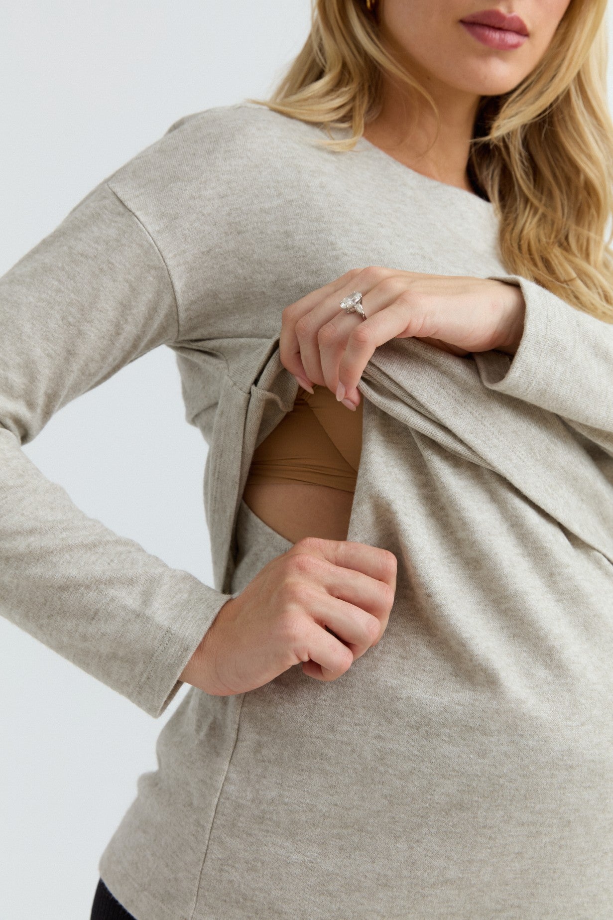 Layered Knit Nursing Top (Oatmeal) | CARRY Canada