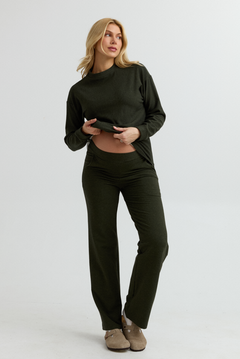 Cozy Fleece Maternity Wide-Leg Pant (Forest Green) | CARRY