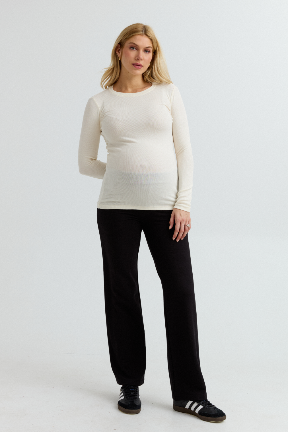 Cozy Fleece Maternity Wide-Leg Pant (Black) | CARRY Canada