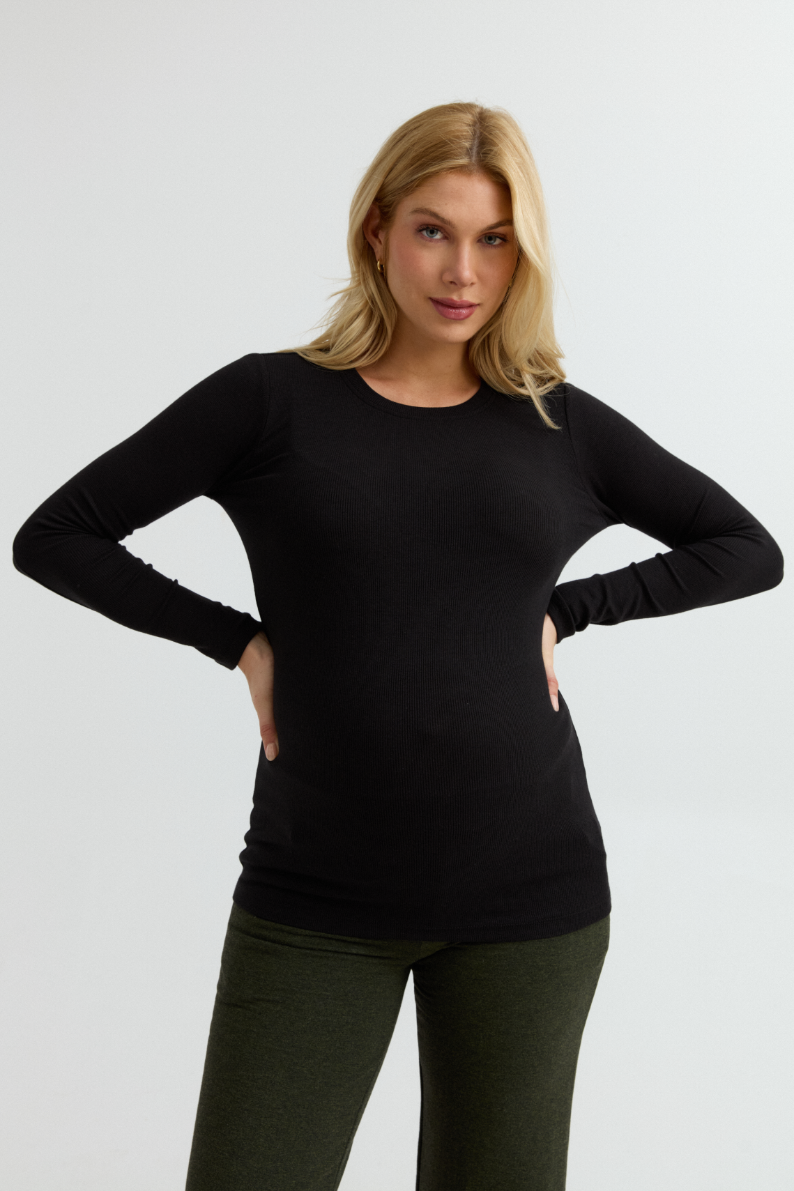 Soft Rib Maternity Long Sleeve Tee (Black) | CARRY