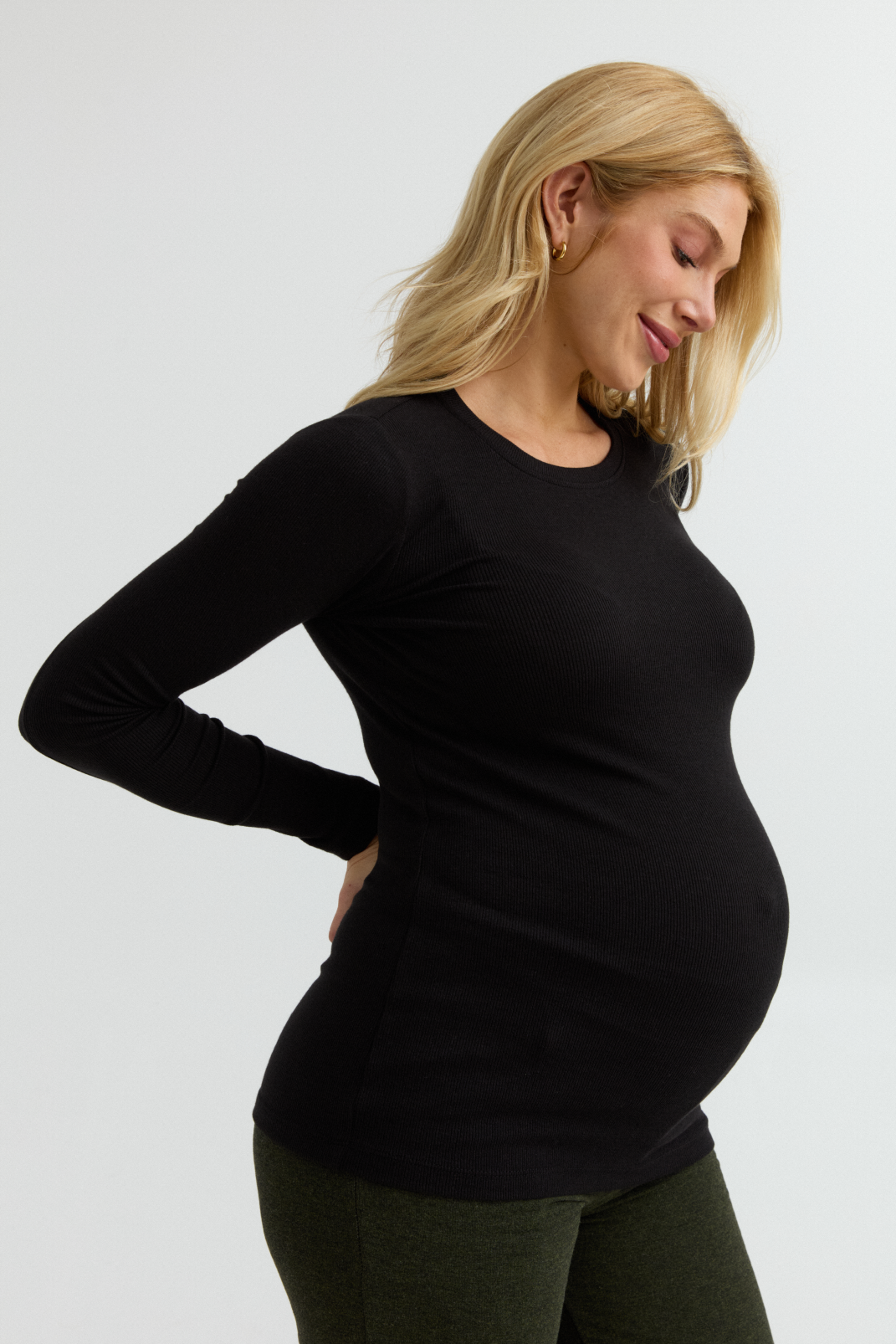 Soft Rib Maternity Long Sleeve Tee (Black) | CARRY