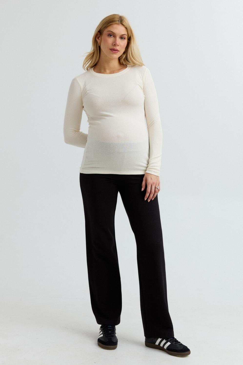 Soft Rib Maternity Long Sleeve Tee (Vanilla) | CARRY