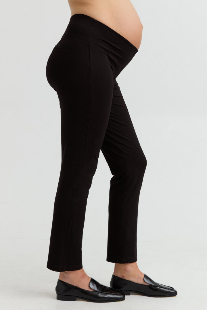 Chic Ponte Maternity Crop Pant (Black) | CARRY