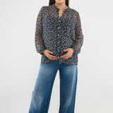 Our new favourite maternity top for now (and beyond)! Designed with feminine gathers at the shoulder and crafted from lightweight chiffon, creating an airy silhouette.