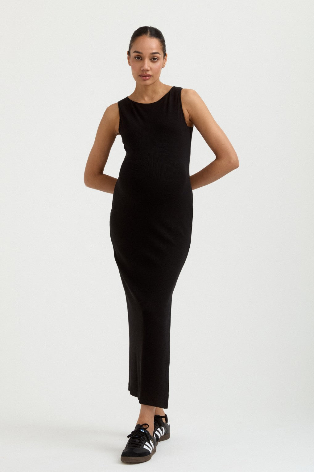 Maternity Knit Midi Dress Black M Black