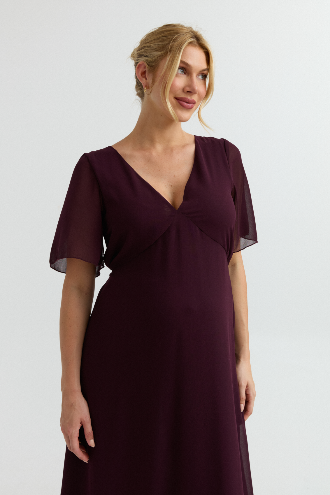 Lily Chiffon Maternity Evening Dress (Deep Violet) | CARRY