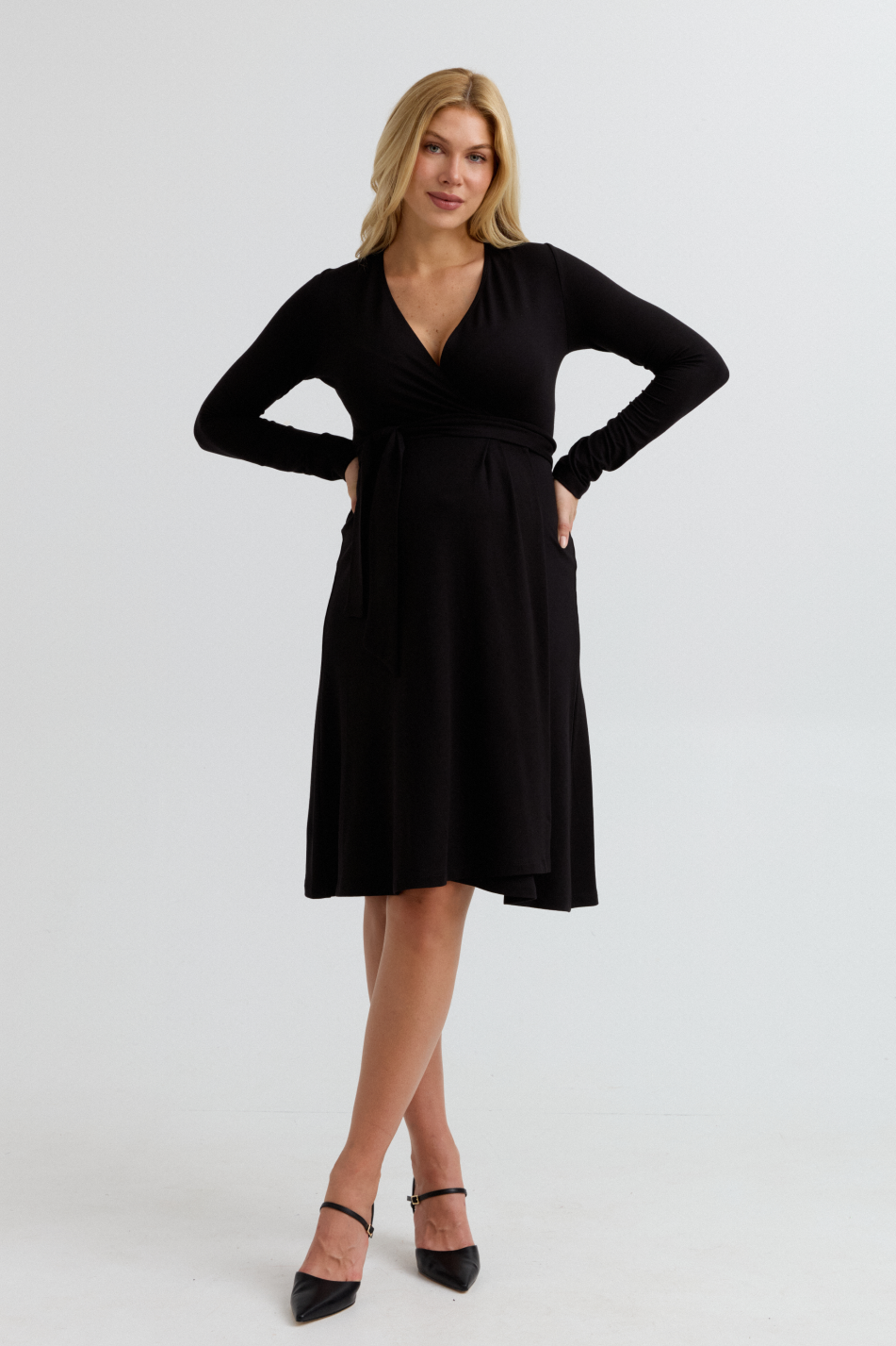 Olivia Soft Maternity Wrap Dress (Black) | CARRY