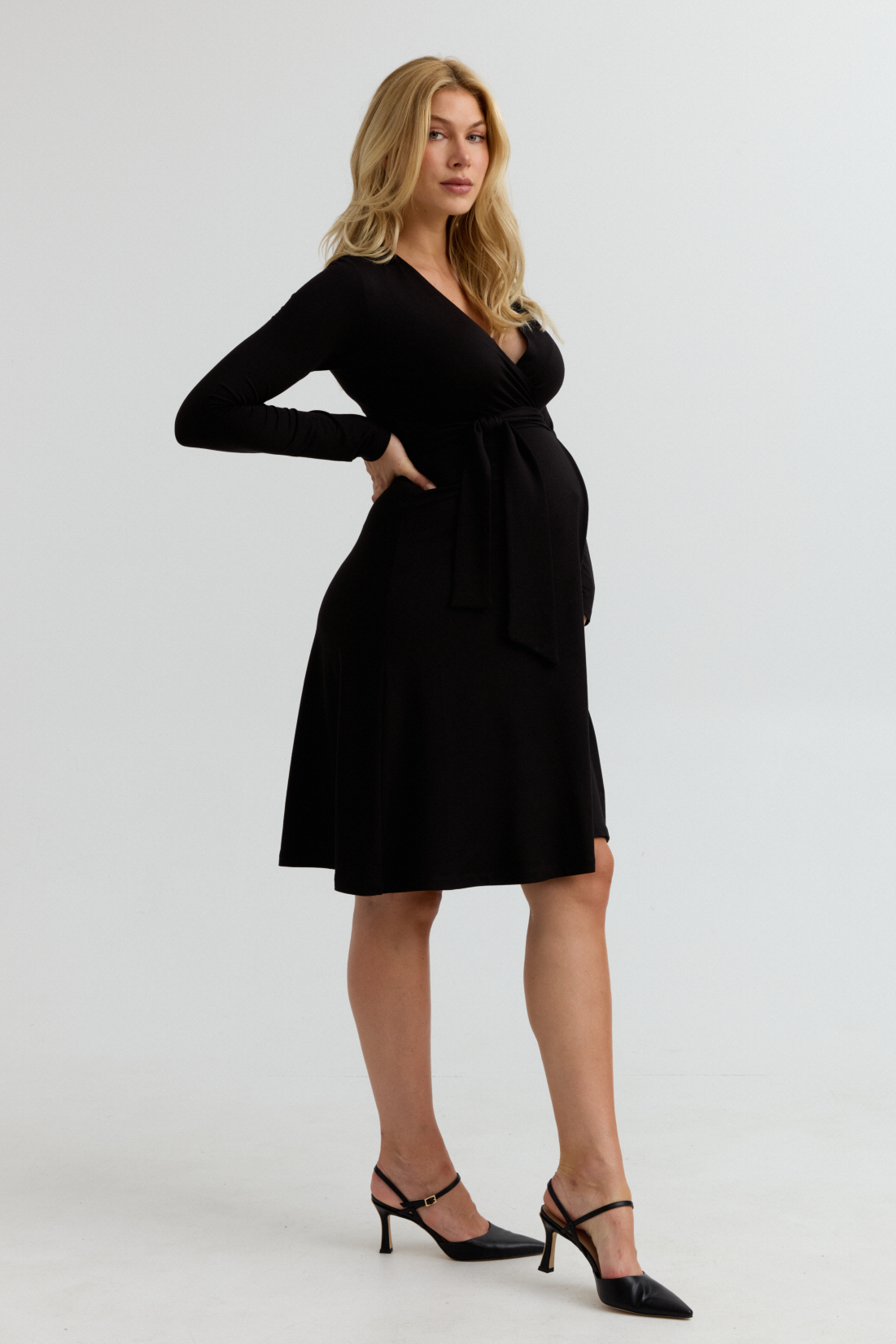 Olivia Soft Maternity Wrap Dress (Black) | CARRY