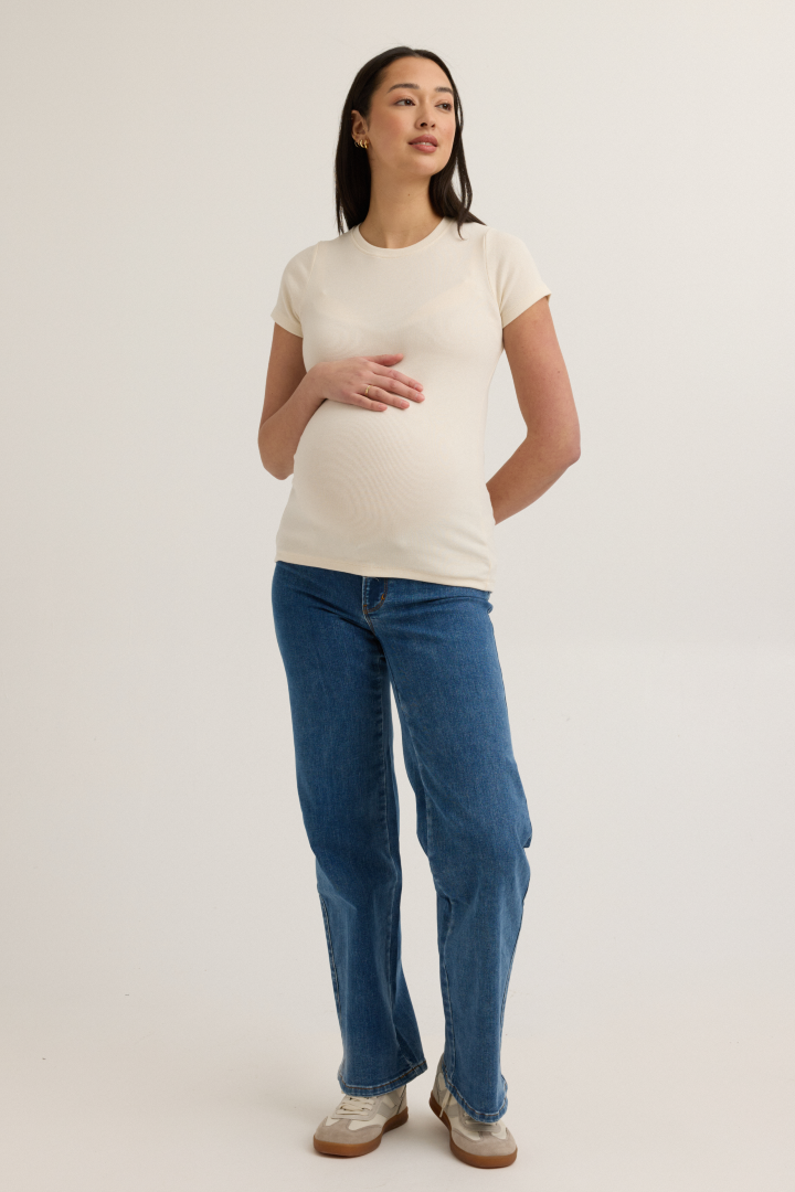 Soft Rib Maternity Short Sleeve Tee (Vanilla) | CARRY