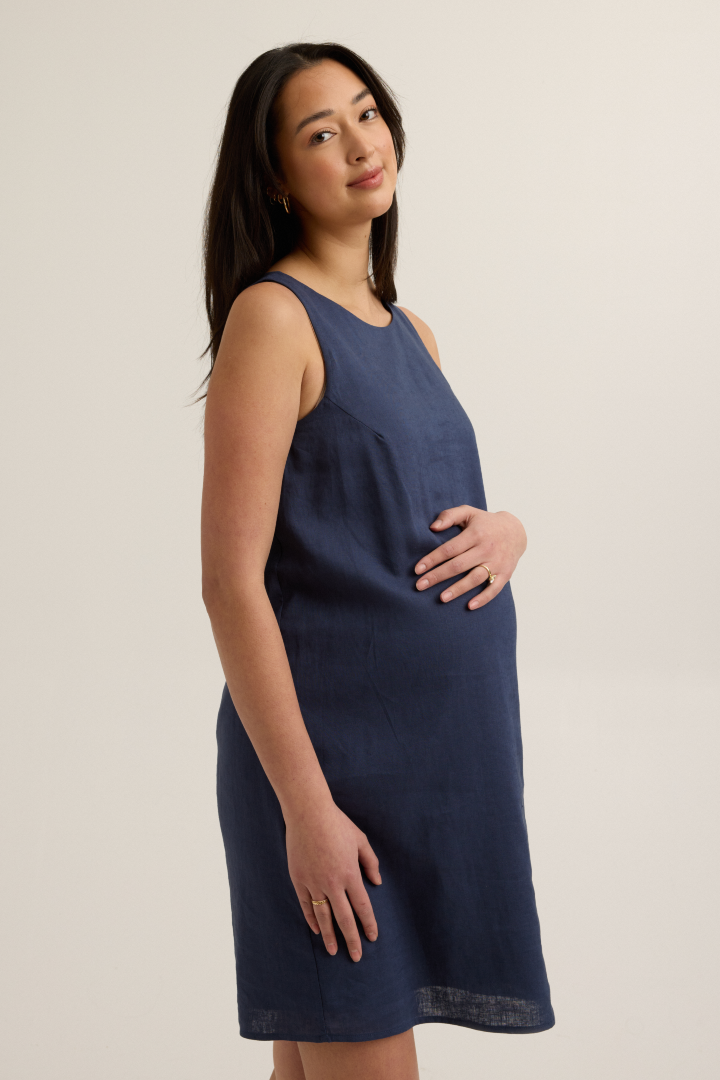 Chic Maternity Linen-Blend Shift Dress (Navy) | CARRY