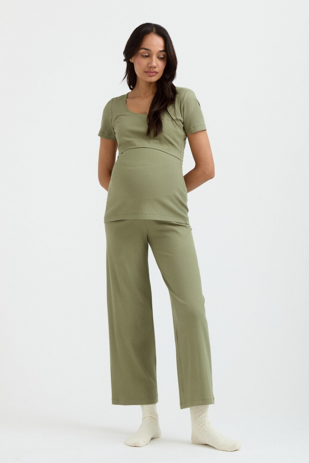 Women's Maternity Nursing Pajamas Set Zipper Breastfeeding Sleepwear Set  Soft Short Sleeve Tops with Long Pants 2 Piece Pregnancy Loose Loungewear  Pjs