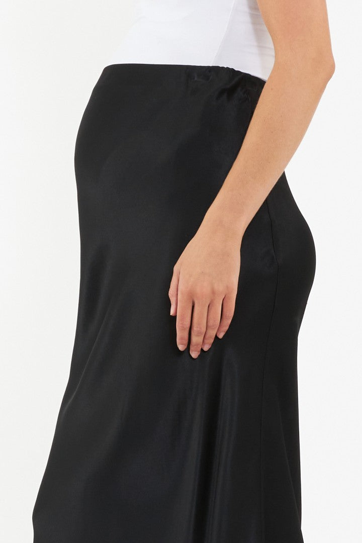 Crystal Satin Maternity Midi Skirt (Black) | Ripe Maternity Canada