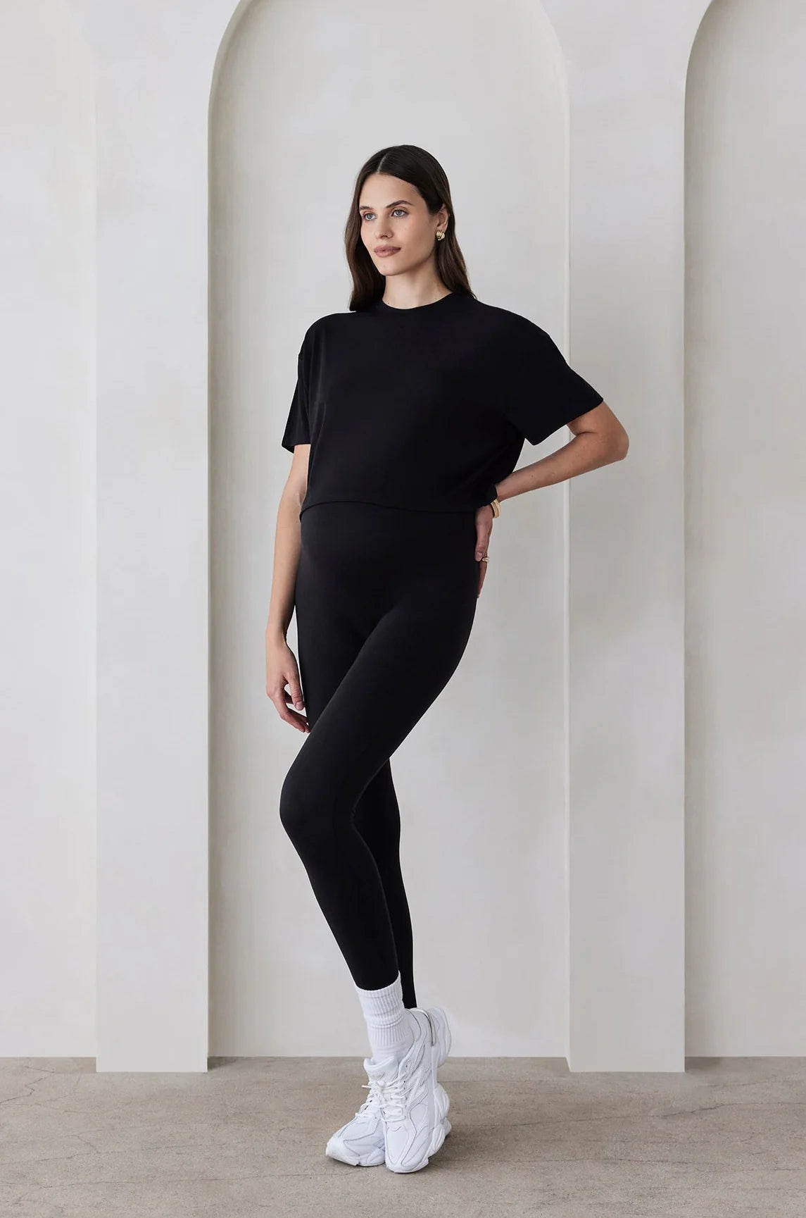 The High Rise Maternity Legging (Black) | BUMPSUIT Canada