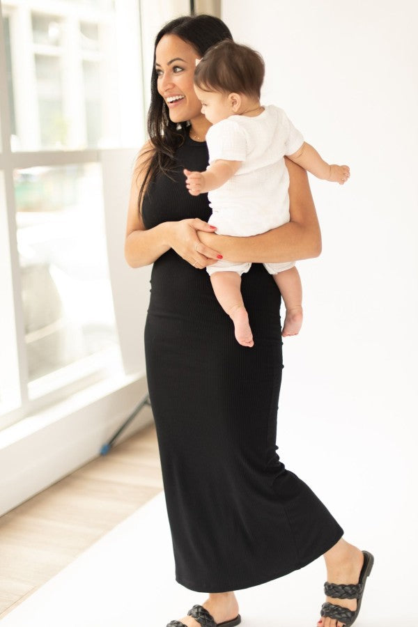 The Ribbed Maternity Dress | Sonday | CARRY | Maternity Store | Toronto